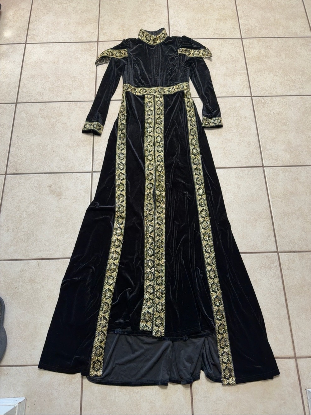Black Velvet Maxi Dress with Gold Trim and High Collar - Picture 4 of 9